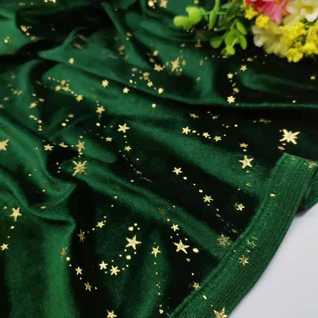 Luxury Home Textiles Usa - Chất Liệu Vải Nhung Cho Đầm